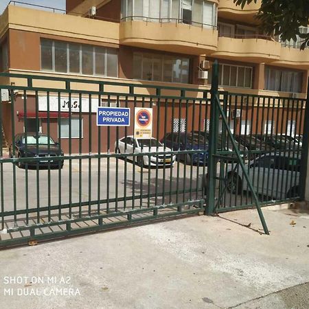 Nuevo Apartamento Junto Al Mar フエンヒロラ エクステリア 写真