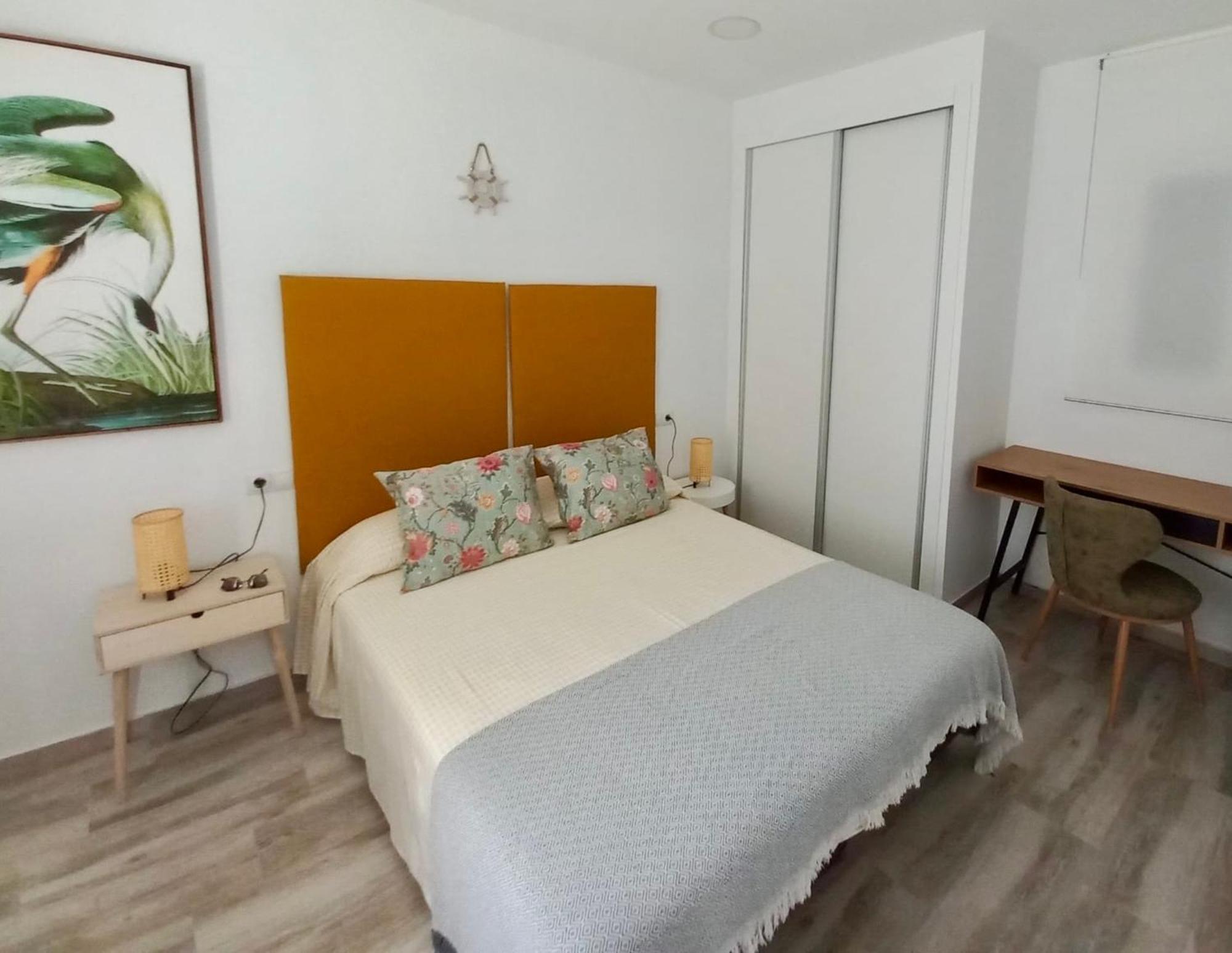 Nuevo Apartamento Junto Al Mar フエンヒロラ エクステリア 写真